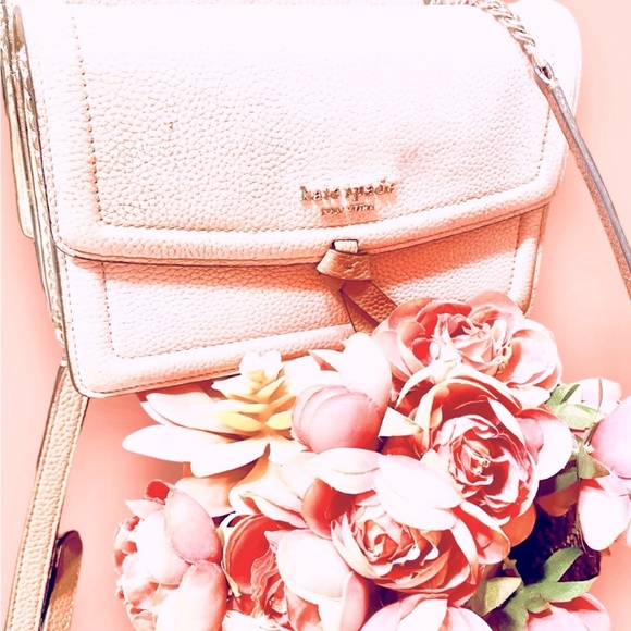 Kate Spade Leather Purse … excellent shape.Beautiful Bag!! Great for shopping! - Picture 1 of 3